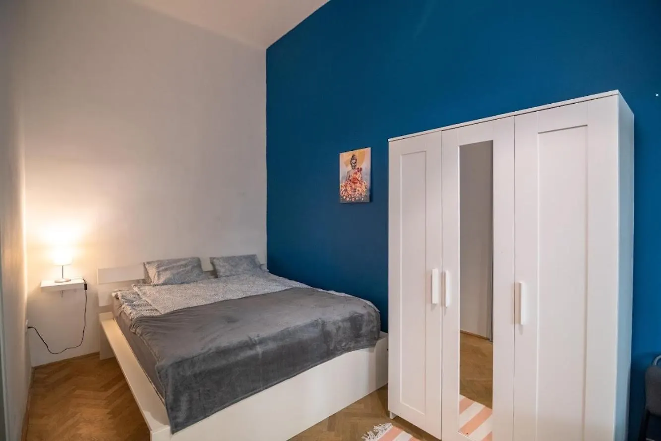 Purezen In The City For 2 Apartment Budapest